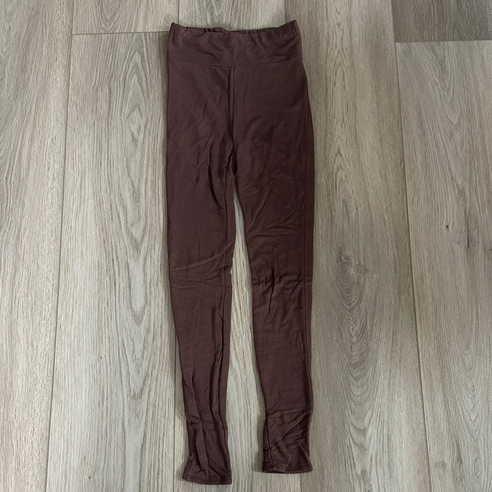 Naked Wardrobe Leggings